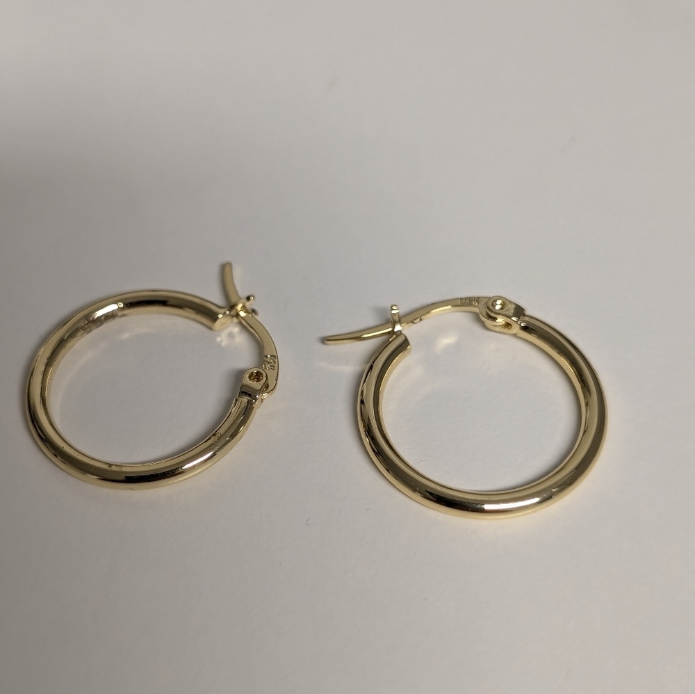 .925 Elegant Gold Hoop Earrings
